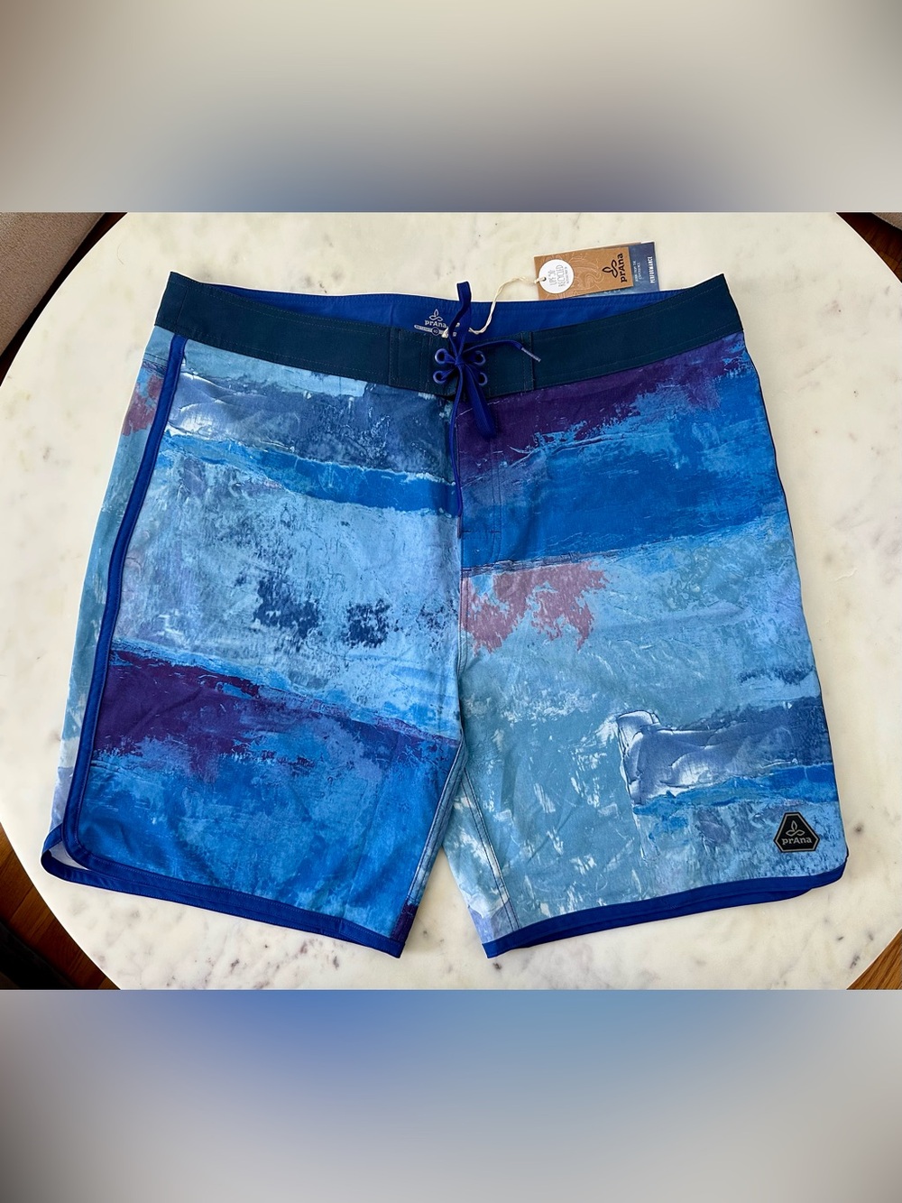 Men's PrAna Board Shorts Swim Trunks NWT Size 40 High Seas Dusty Skies Blue